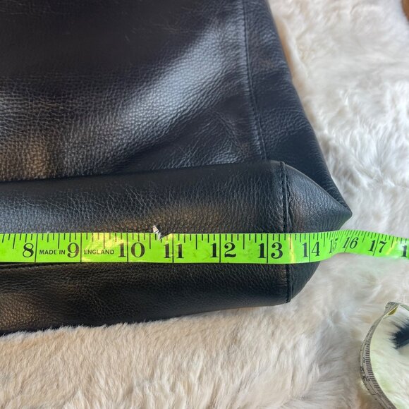 Michael Kors Jet Set Black Leather Tote Shoulder Bag - Picture 7 of 7